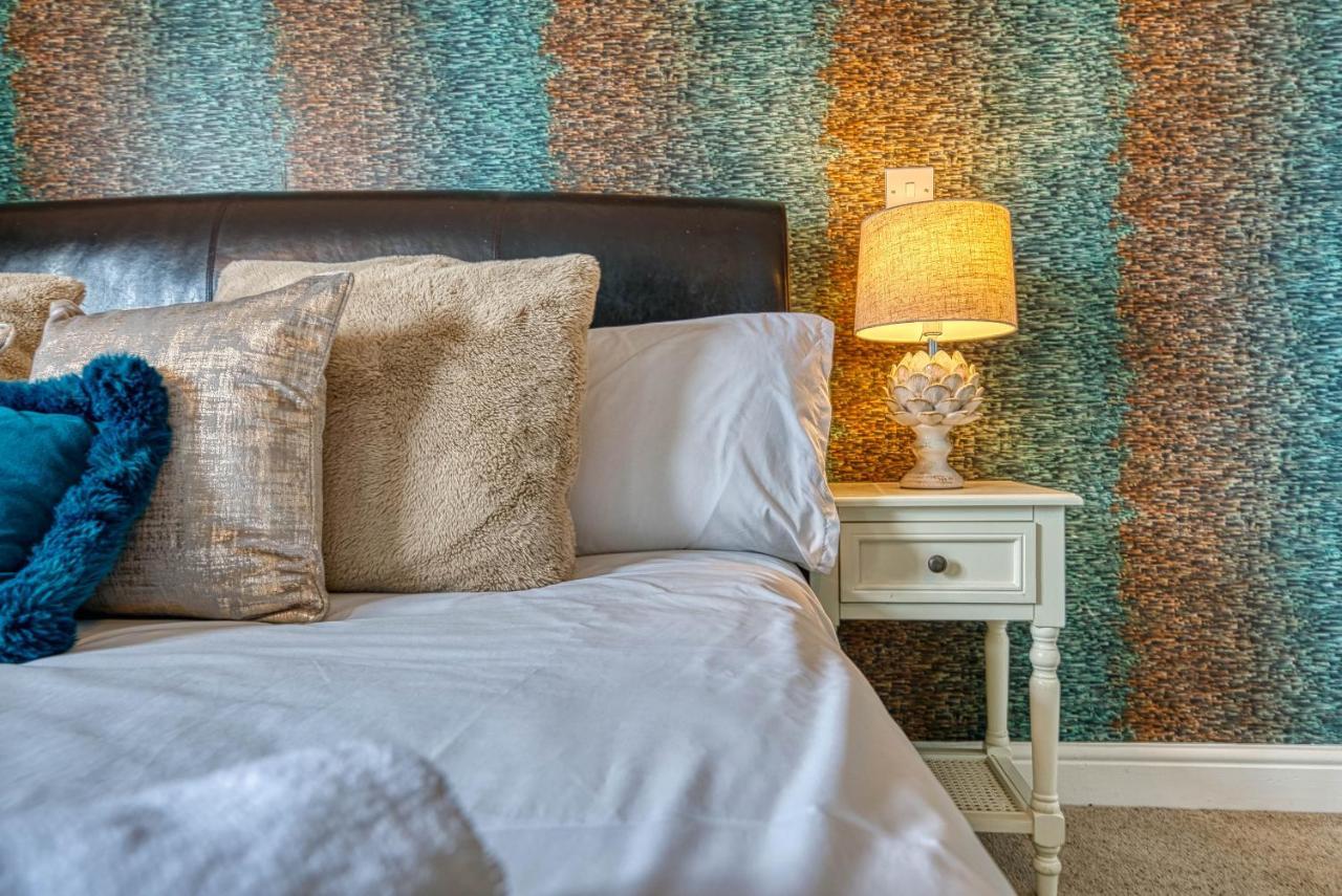 Capri 13 Sa - Contemporary 2 Bedroom House In Loughborough With Free Parking, Close To Loughborough University & M1 Motorway ภายนอก รูปภาพ