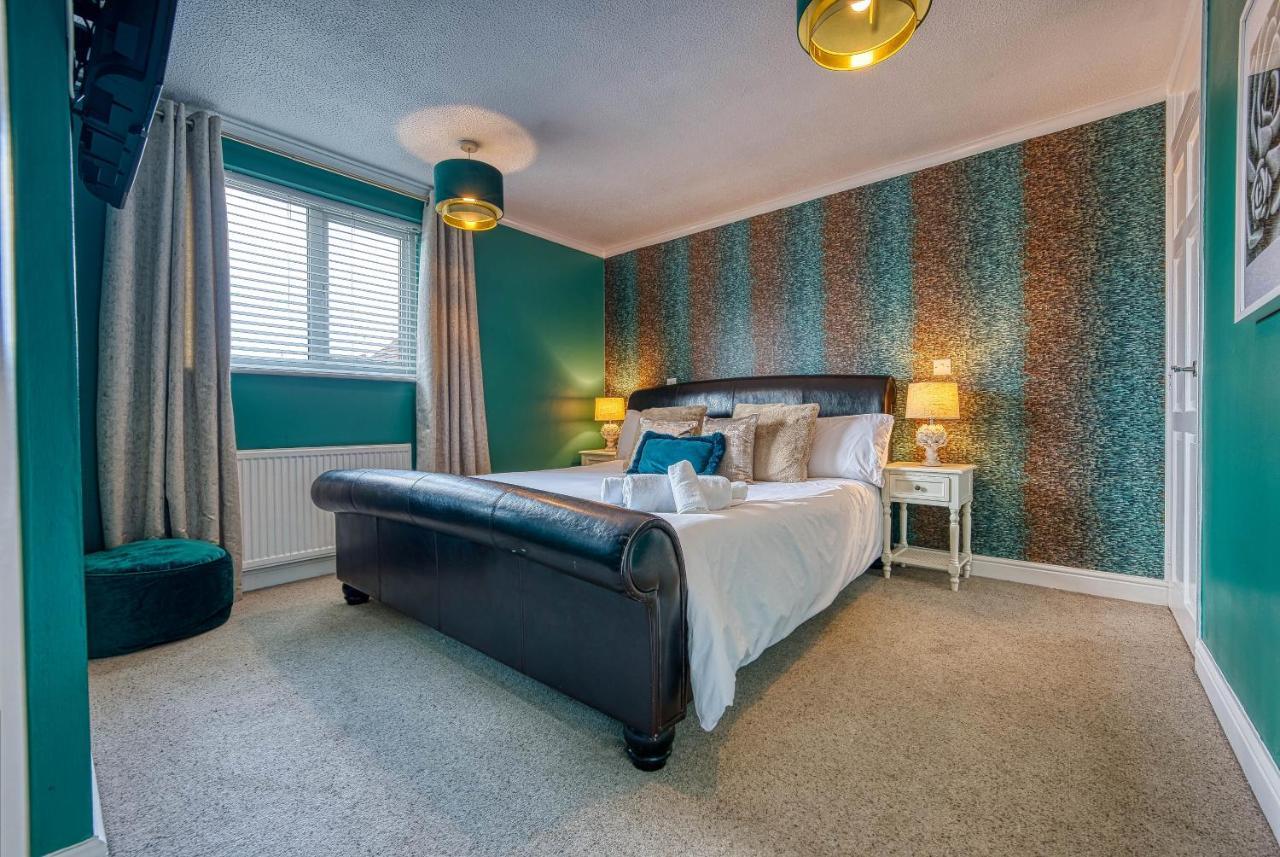 Capri 13 Sa - Contemporary 2 Bedroom House In Loughborough With Free Parking, Close To Loughborough University & M1 Motorway ภายนอก รูปภาพ