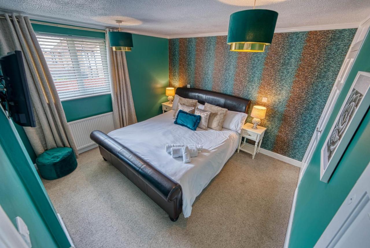 Capri 13 Sa - Contemporary 2 Bedroom House In Loughborough With Free Parking, Close To Loughborough University & M1 Motorway ภายนอก รูปภาพ