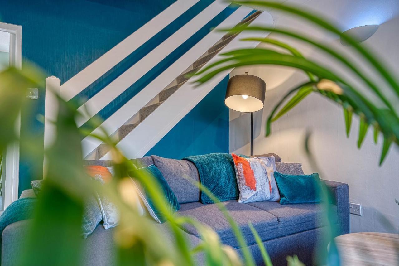 Capri 13 Sa - Contemporary 2 Bedroom House In Loughborough With Free Parking, Close To Loughborough University & M1 Motorway ภายนอก รูปภาพ